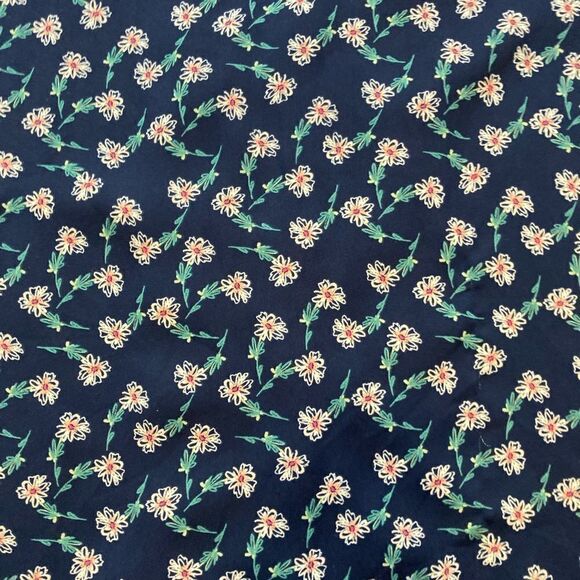 Lauren Conrad Floral top Small - Picture 2 of 7